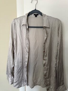Ann Taylor Light Gray Patterned silk Shirt Jacket